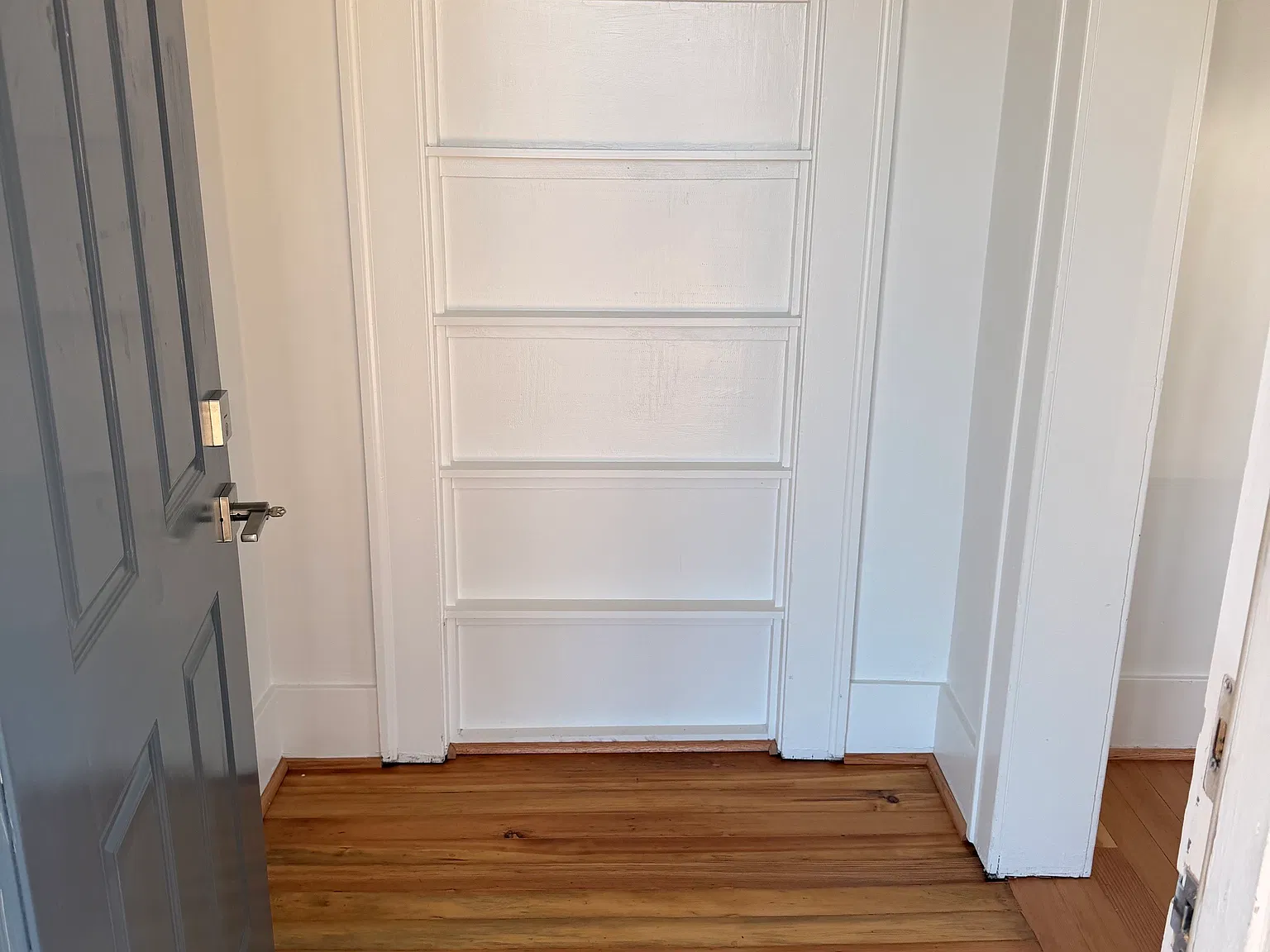833 South Center Street — Photo 3