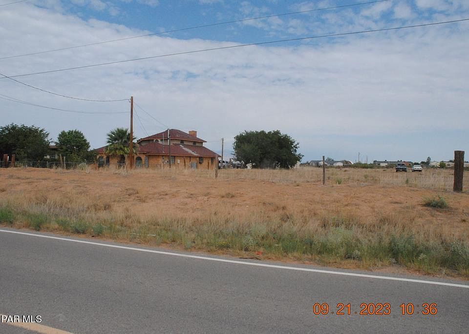 1st image of 564 E Oasis Dr