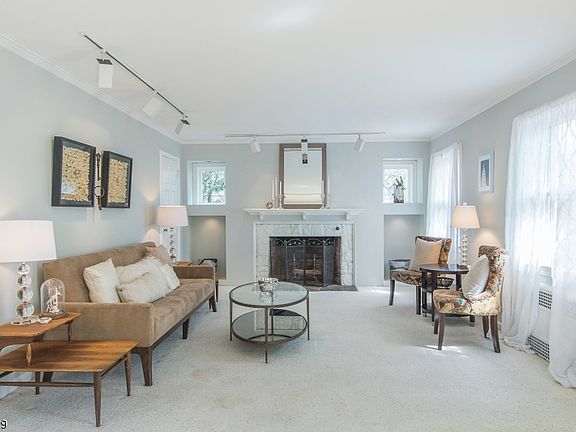 3rd image of 550 Highland Ave