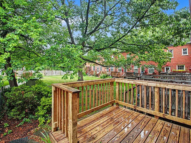 1510 S Edgewood St #550 — Photo 21