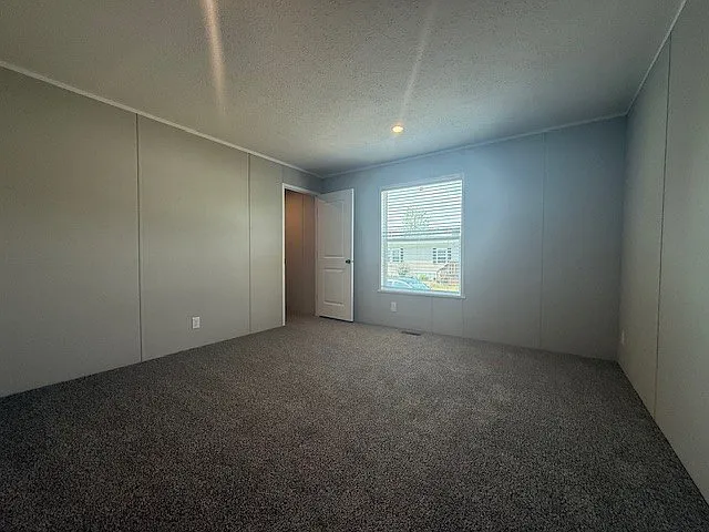 Carrington Pointe — Photo 32