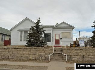 615 W Buffalo St, Rawlins, WY 82301