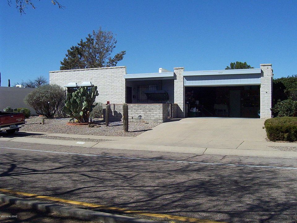 1st image of 1652 S Abrego Dr