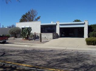 1652 S Abrego Dr, Green Valley, AZ 85614
