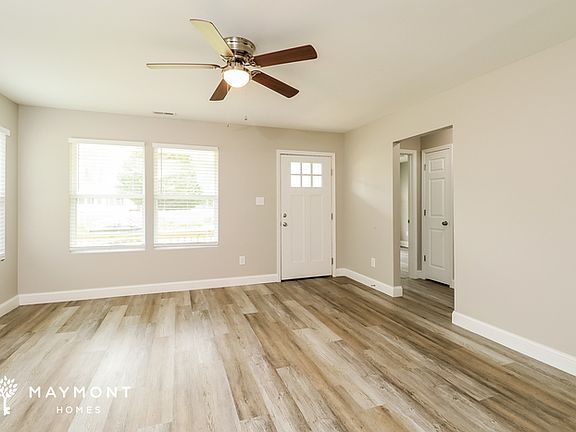 3rd image of 402 E Louisiana Ave