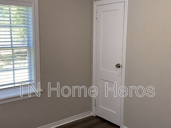 4th image of 2731 Ontario St