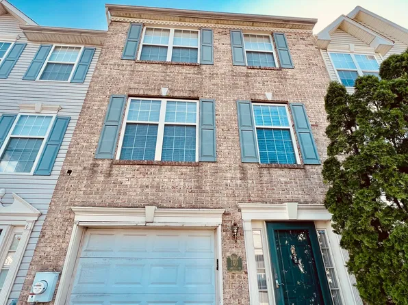 140 Couples Dr, Newark, DE 19702