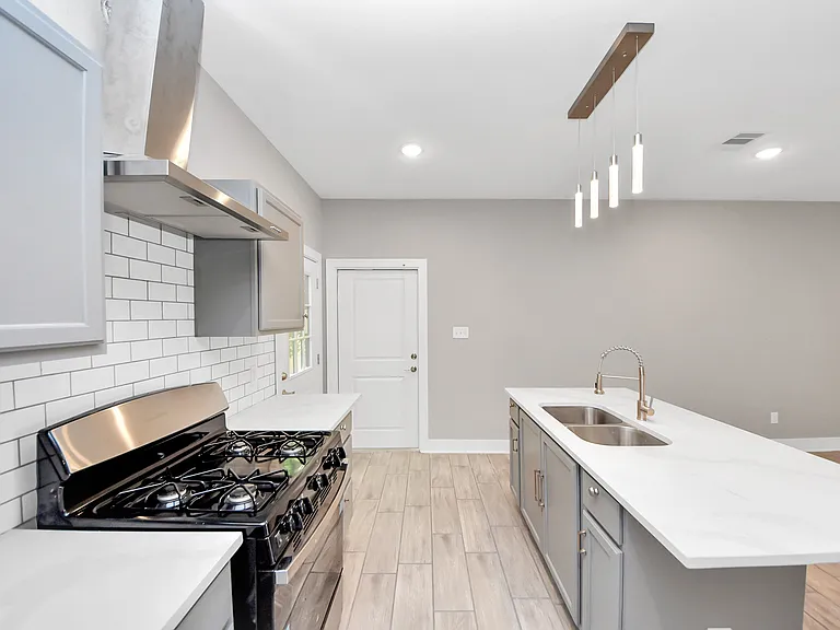 2608 Campbell St #1 — Photo 31