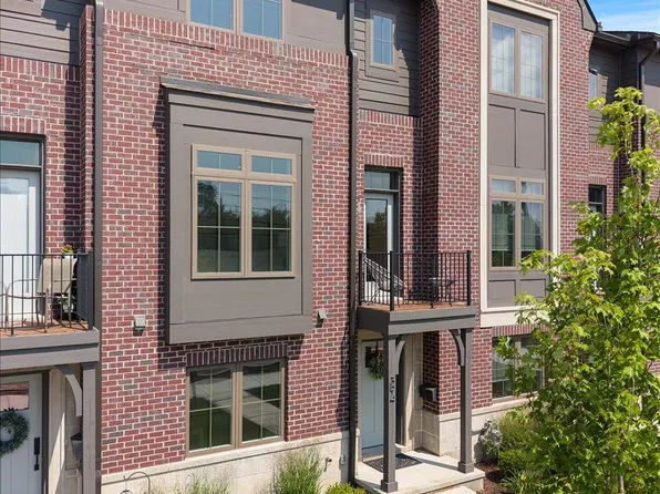 386 Notre Dame St, Grosse Pointe, MI 48230