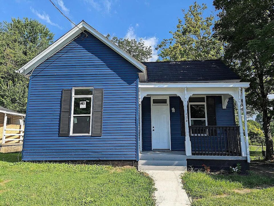 1st image of 434 W Pleasant St