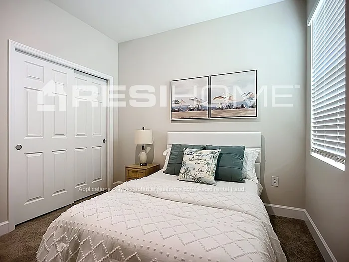 3323 Briant St — Photo 15