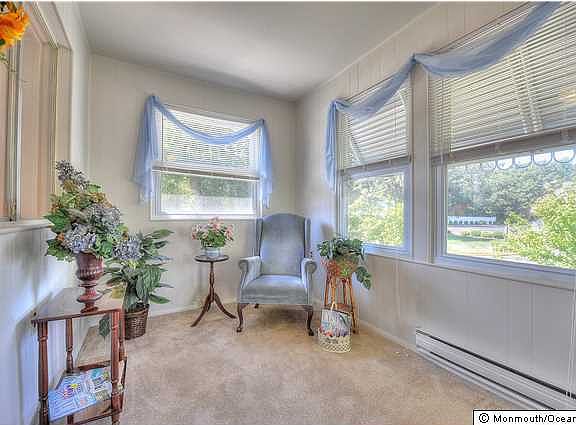 2nd image of 20 Moccasin Drive #B