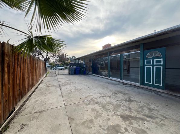 fresno-california-82857755 picture