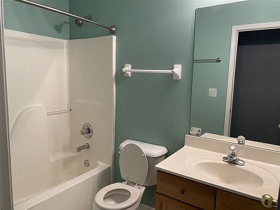 5th image of 7029 Kings Crown Dr
