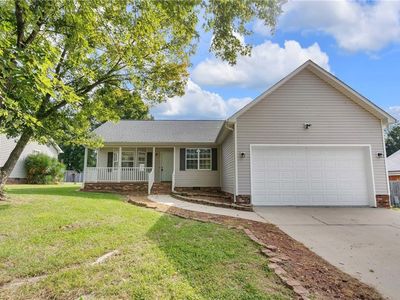 21 Oak Meadow Ln, Thomasville, NC, 27360