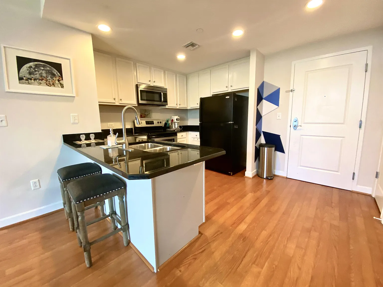 1101 Haxall Point - 310 — Photo 4
