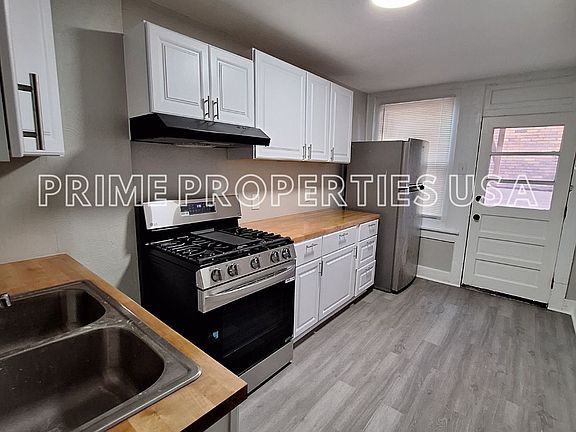 4th image of 307 S Park St APT 1