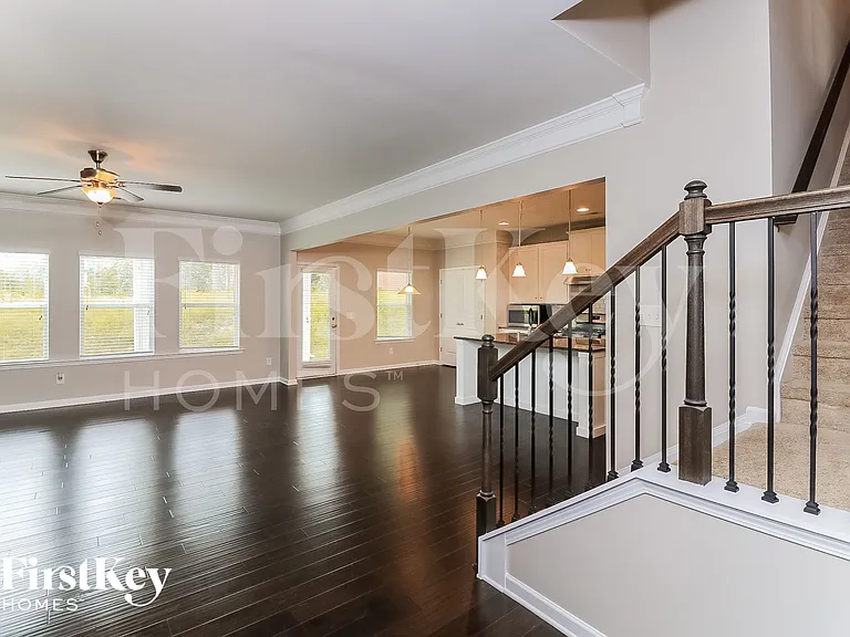 272 Persian Ivy Way — Photo 2
