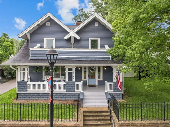 124 E Main St, New Palestine, IN 46163