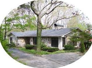 2000 Hollister Rd, Signal Mountain, TN 37377