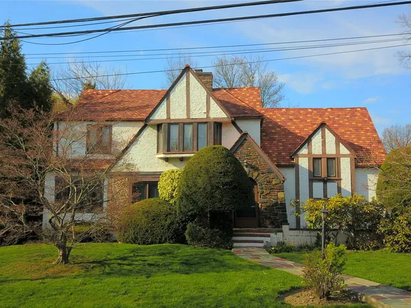 930 Grant Avenue, Pelham, NY 10803