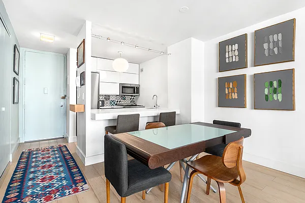 Rented by Compass | media 8