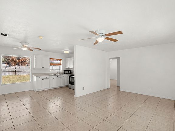 2nd image of 480 Falmouth Ave
