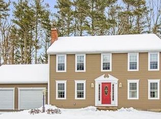 78 Fairview Park Rd, Sturbridge, MA 01566
