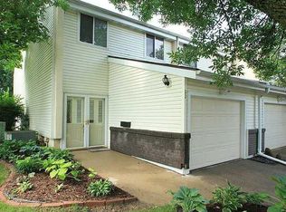 51 29th Avenue Dr SW, Cedar Rapids, IA