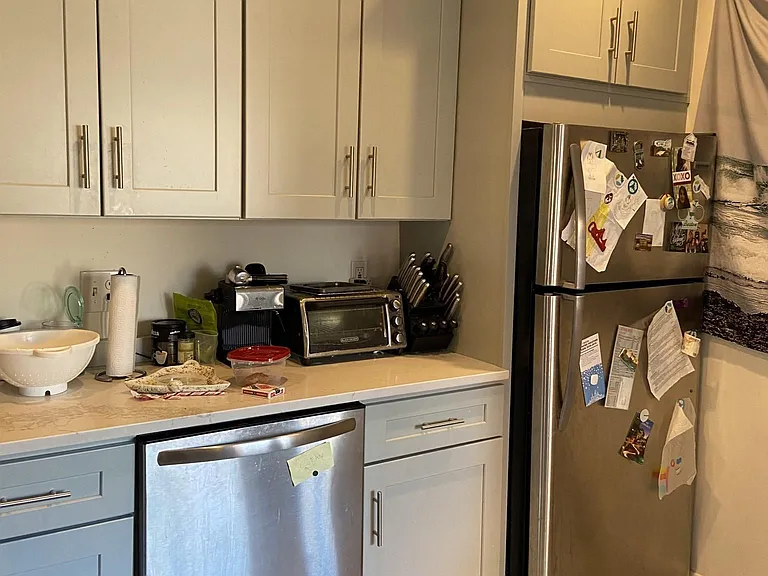 608 Columbus Ave #1L — Photo 2