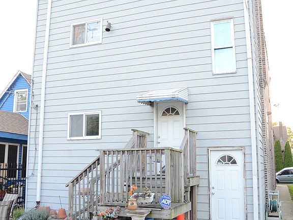3rd image of 9729 S Avenue H
