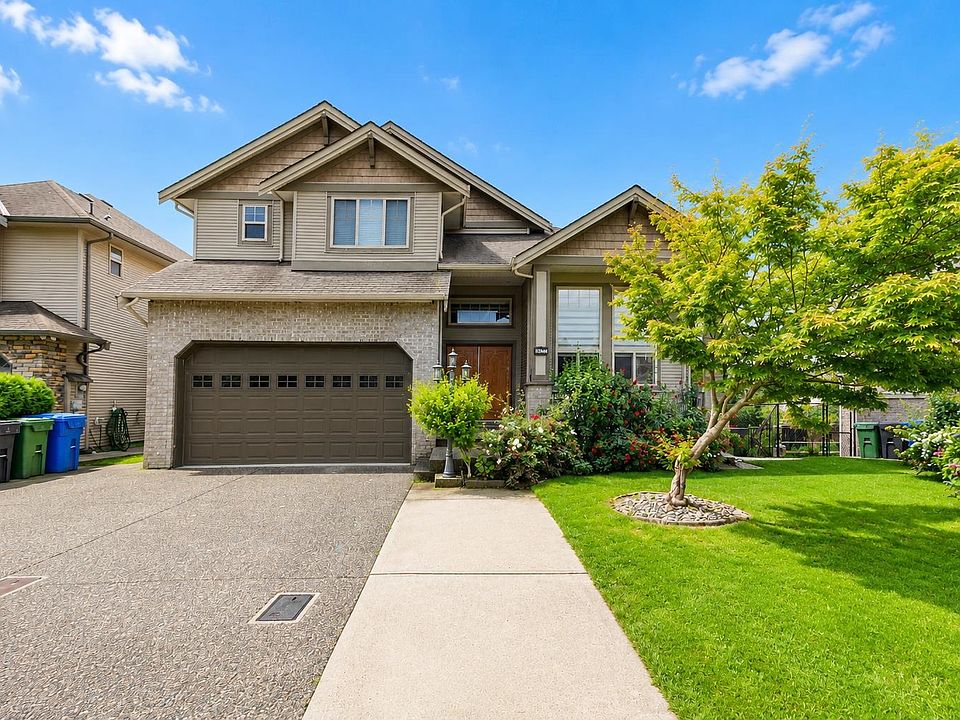1st image of 30546 Sapphire Pl