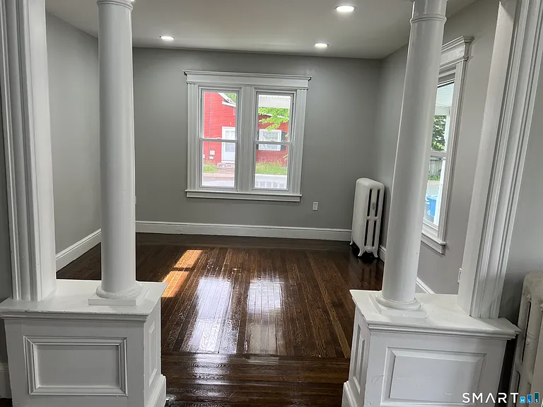 17-19 Lilac St — Photo 4