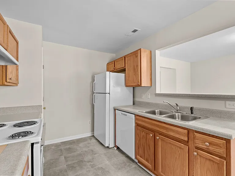 408 Anna St — Photo 14