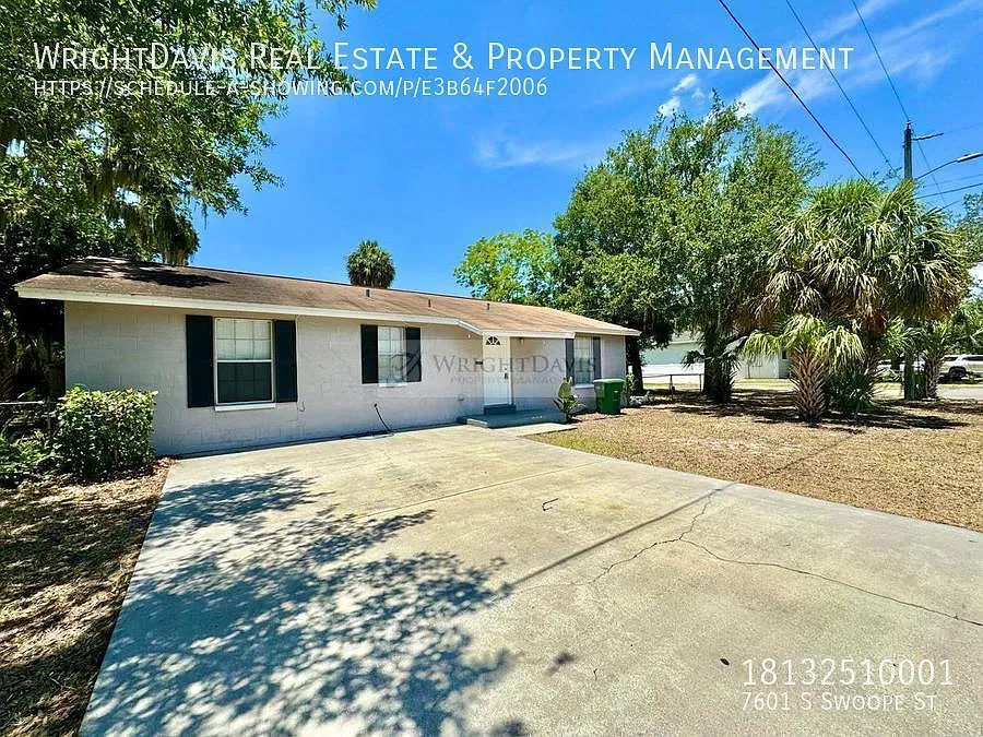 Charming 3/2 home in South Tampa! — Photo 2
