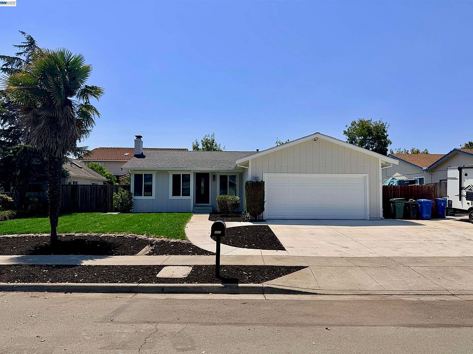 1st image of 6067 Campanula Ct