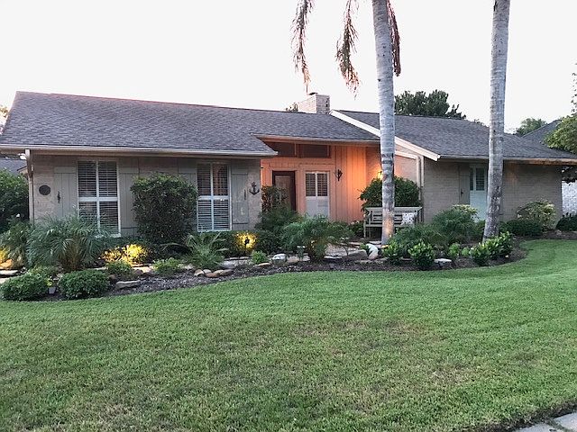 1st image of 16435 Glenshannon Dr