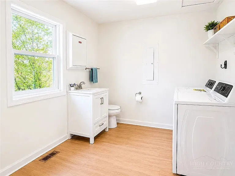 197 Russell Dr — Photo 11