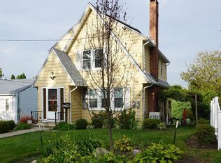 20 Beverly Pl, Norwalk, CT 06850