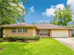 6701 Langdon Ln, Houston, TX 77074