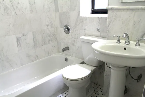 Rented by Citi Habitats | media 21