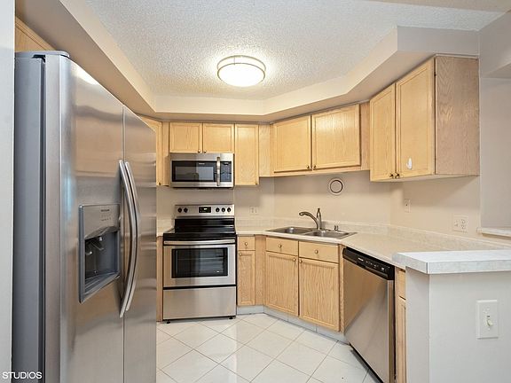 4th image of 195 N Harbor Dr APT 2505