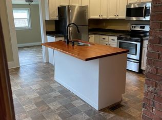 105 N 1st St, Tipp City, OH 45371