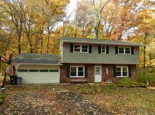 1625 N Ridgeway Dr, Ellettsville, IN 47429
