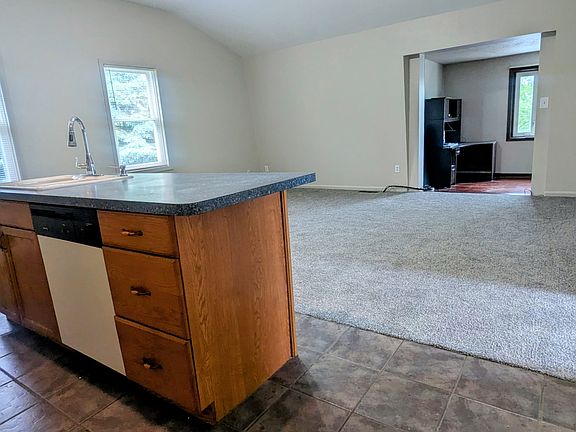 2nd image of 4212 Jennings Rd #2