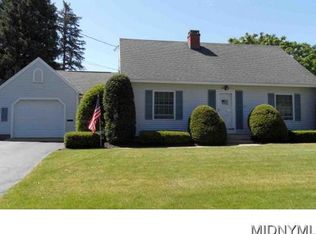 10 Croft Rd, New Hartford, NY 13413