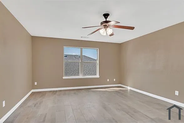 2417 Hawkwood Ct — Photo 23