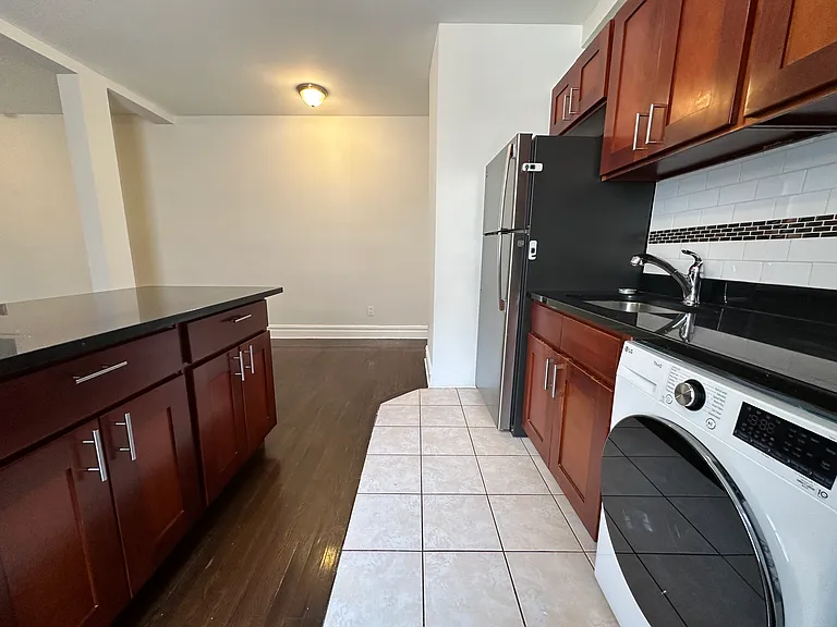 4760 39th Pl #4C — Photo 5