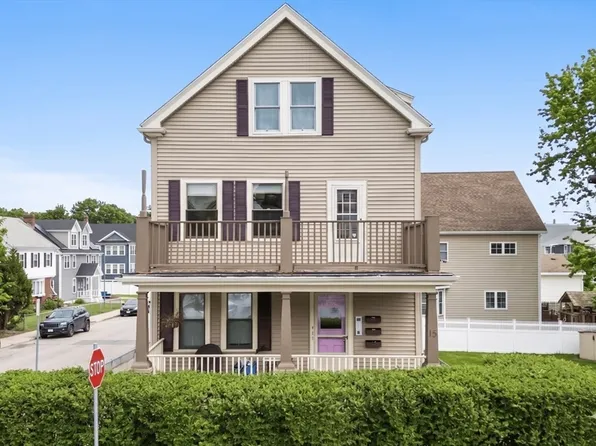 15 Hillock St #2, Roslindale, MA 02131