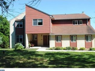 140 Fairhill Rd, Hatfield, PA 19440